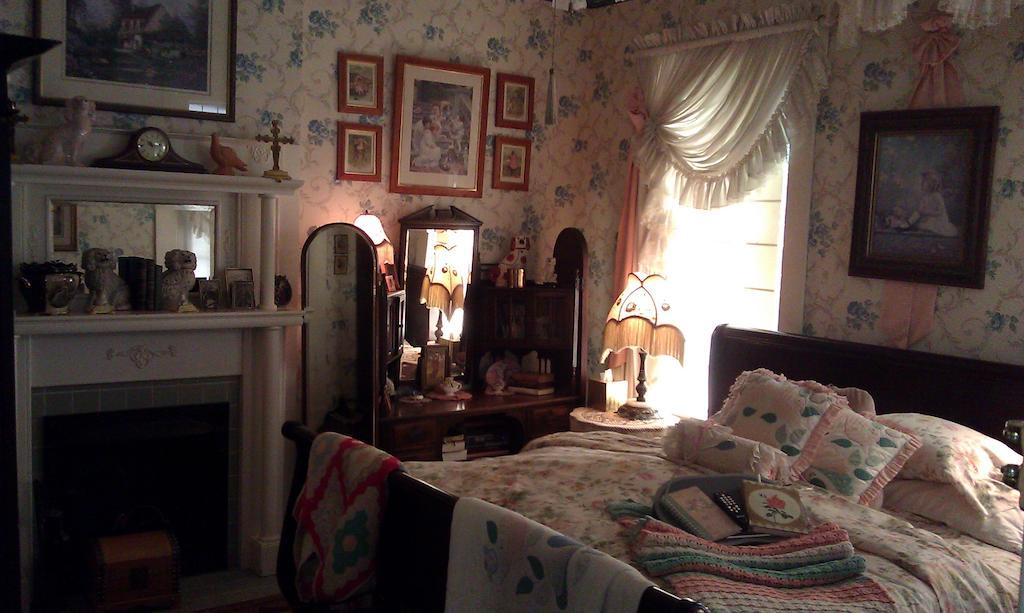 2439 Fairfield "A Bed And Breakfast" Shreveport Camera foto